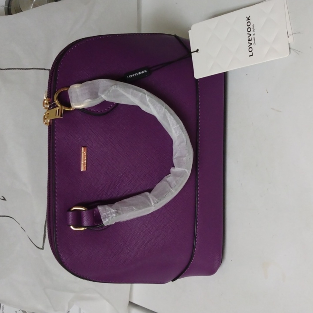 Lovevook Purse